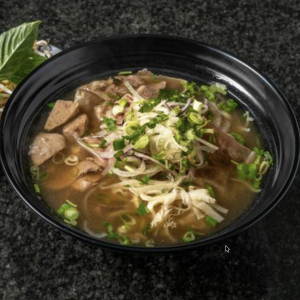 Beef Noodle Soup / Phở B&ograve;