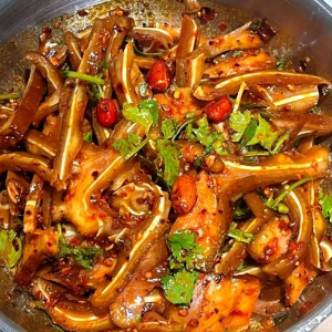 C3. Pig Ears in Chili Sauce 麻辣猪耳