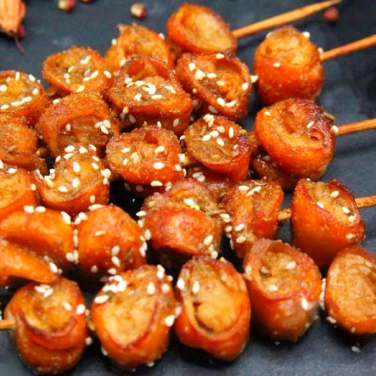 P2. Grilled Pork Intestines (4 pcs) 碳烤猪肥肠 