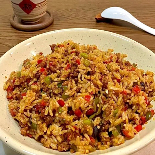 M6. Sichuan Fried Rice 川味炒饭