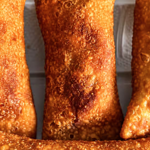 Rouleaux aux &oelig;ufs (2 mcx) / Egg Rolls (2 pcs)