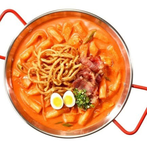 Rose Topokki / 로제 떡볶이
