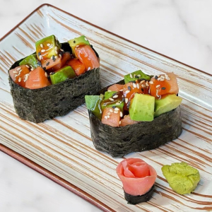 Poke Nigiri (2 pcs)