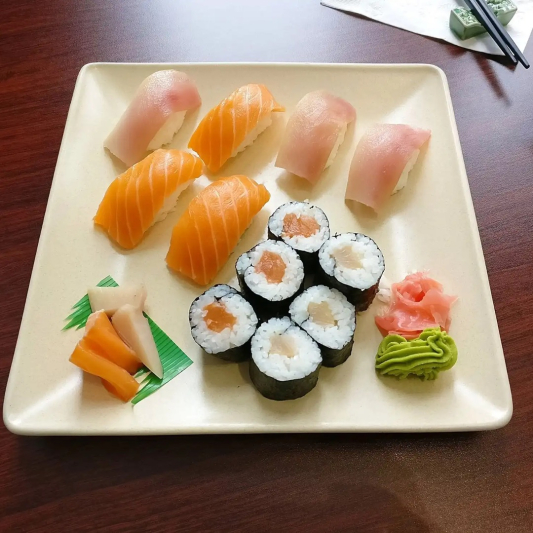 Salmon & Tuna Set
