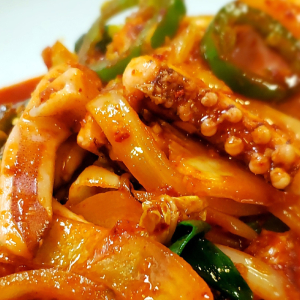 Spicy Stir-Fried Squid / 오징어볶음