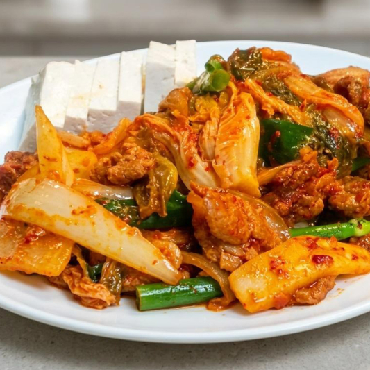 Spicy Stir-Fried Pork & Kimchi / 김치제육볶음