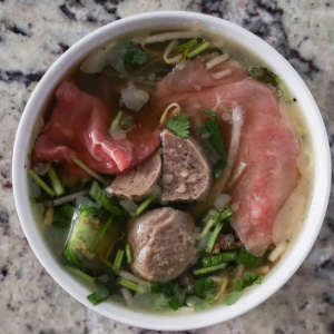 Phở G&acirc;n B&ograve; Vi&ecirc;n