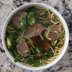 Phở B&ograve; Vi&ecirc;n