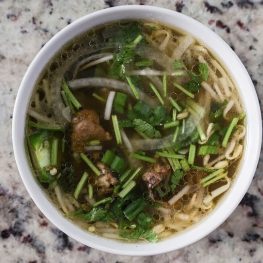 Phở Ch&iacute;n