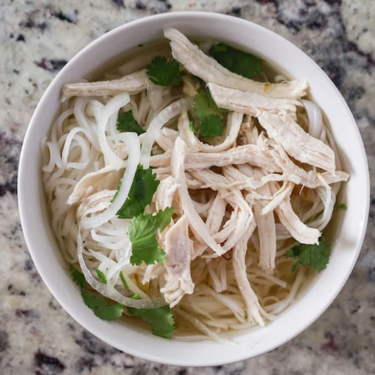 Phở G&agrave;