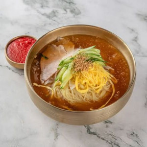 Busan Wheat Noodles / 부산 밀면