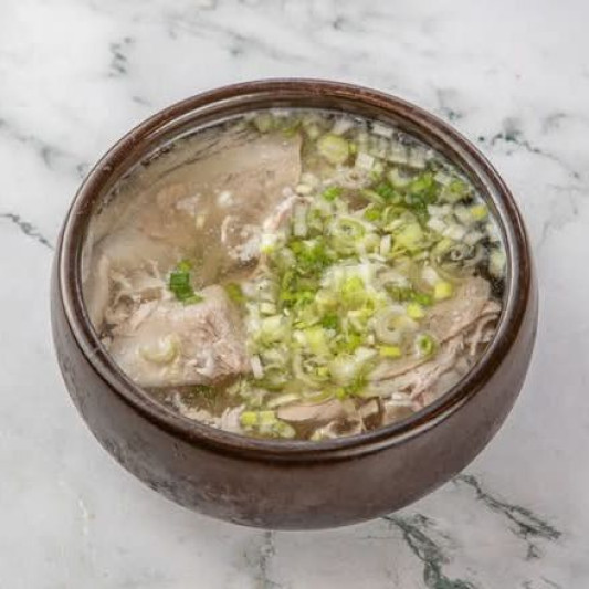 Pork Gomtang / 돼지 곰탕