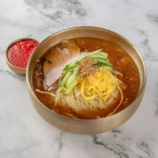 Busan Wheat Noodles / 부산 밀면