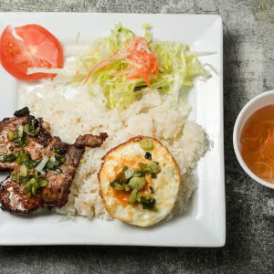 Steamed Rice / Com