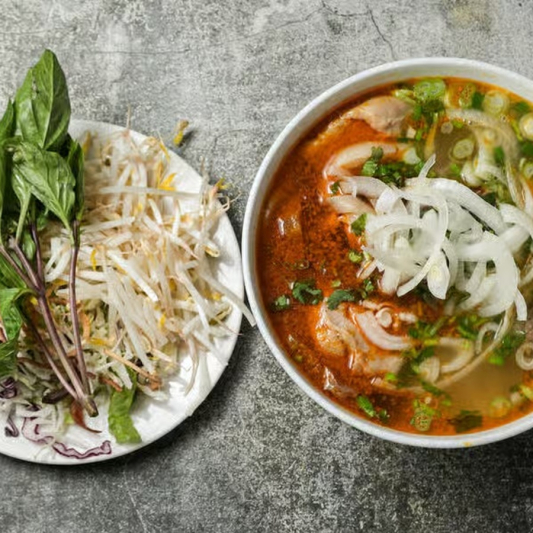 Spicy Hue Beef Noodle Soup / Bun Bo Hue