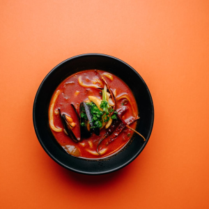 Spicy Seafood Udon (Pork Broth)