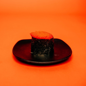 Masago Sushi (2 pcs)