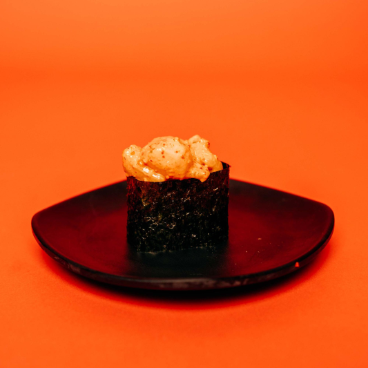 Spicy Scallop Sushi (2 pcs)