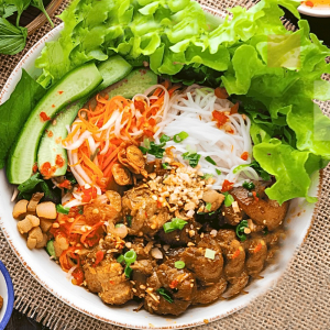 #12 B&uacute;n Thịt Nướng