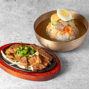 Mul Naengmyeon Combo - Pork (물냉면 목살구이 콤보)