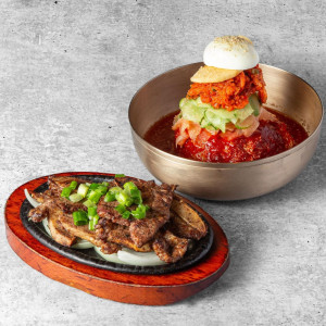 Hoe Naengmyeon Combo - LA Galbi (회냉면 LA 갈비 콤보)