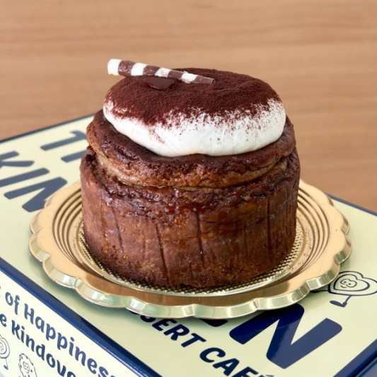 Tiramisu Basque Cheesecake