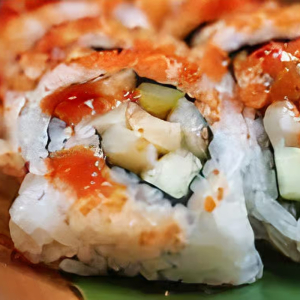Spicy Conch Roll (8 pcs)