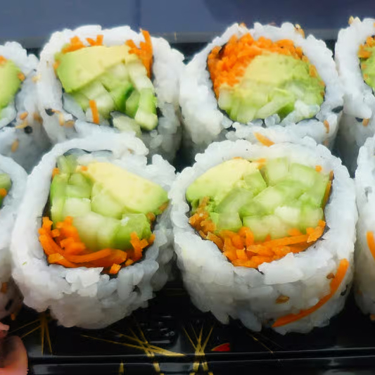 Vegetable Roll (8 pcs)