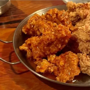 S-17B. Korean Fried Boneless Chicken with Sweet & Spicy Sauce
