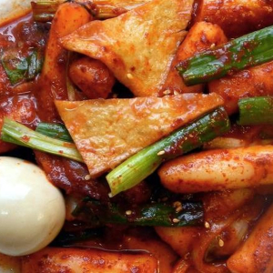 A6. Stir-Fried Rice Cakes
