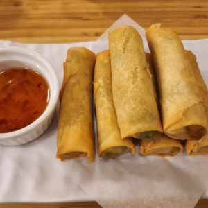 Veggie Spring Roll (6 pcs)
