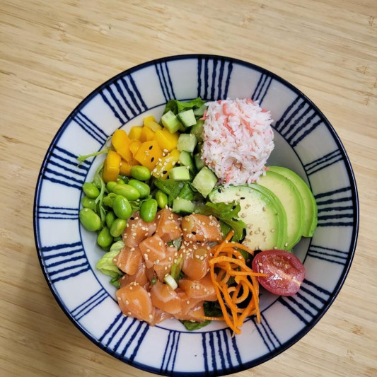 Poke Bowl with Salmon