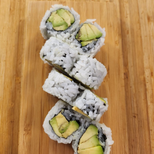 Avocado Roll (6 pcs)