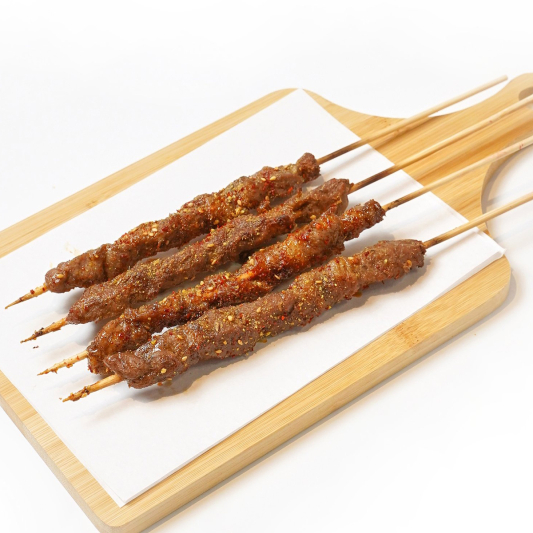 Grilled Beef Skewers (4 pcs) 电烤牛肉大串 (4 pcs)