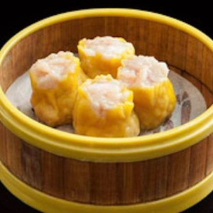 Jumbo Shrimp & Pork Dumpling (4 pcs) 鲜虾烧卖皇 (4只)