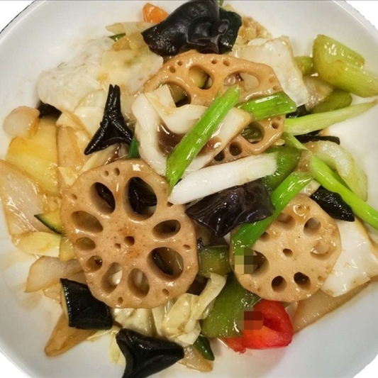 28. Stir-Fried Cabbage Mixed Vegetables
