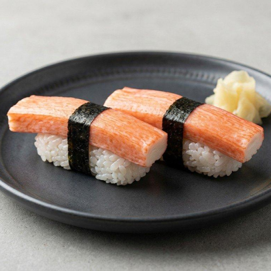 Kanikama Nigiri (2 pcs)
