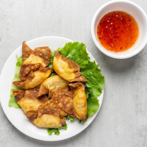 A5. Fried Shrimp Wontons (8 pcs) / Ho&agrave;nh Th&aacute;nh Chi&ecirc;n T&ocirc;m