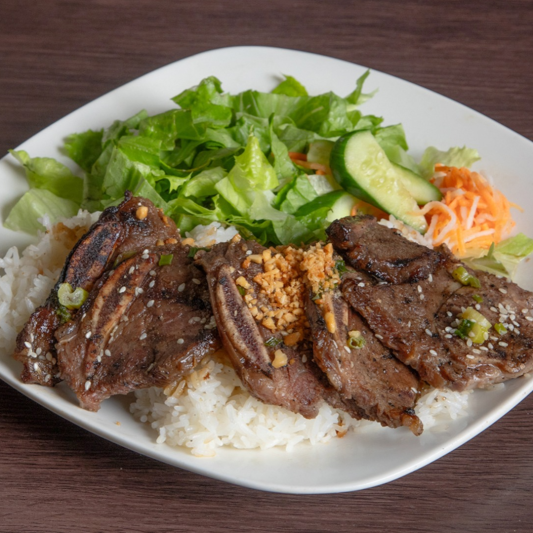 33. BBQ Short Ribs / Com Sườn B&ograve; Đại H&agrave;n