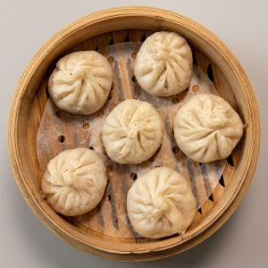 D4. Steamed Dumplings (6 pcs) 찐만두