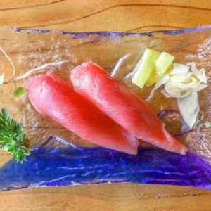 N-2. Bluefin Tuna Nigiri (2 pcs)