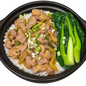 Pickled Mustard Green and Beef 榨菜牛肉煲仔饭