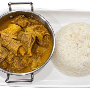 Curry Beef Brisket with Rice 咖喱牛腩饭