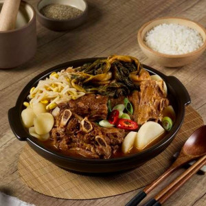 Gam Ja Tang / 감자탕