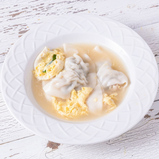Dumpling Soup (Mandu Guk)