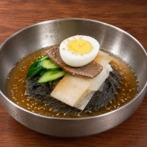 Cold Noodles with Icy Cold Broth