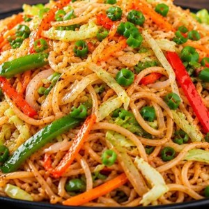 Vegetable Hakka Noodles