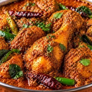 Amaravathi Chicken Curry