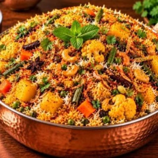 Hyderabadi Vegetable Biryani (Family)