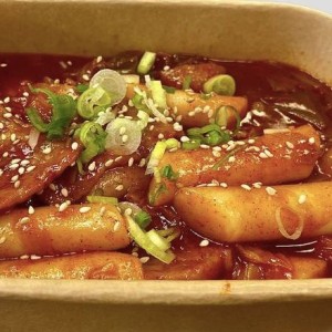 Tteokbokki (Spicy Rice Cake)
